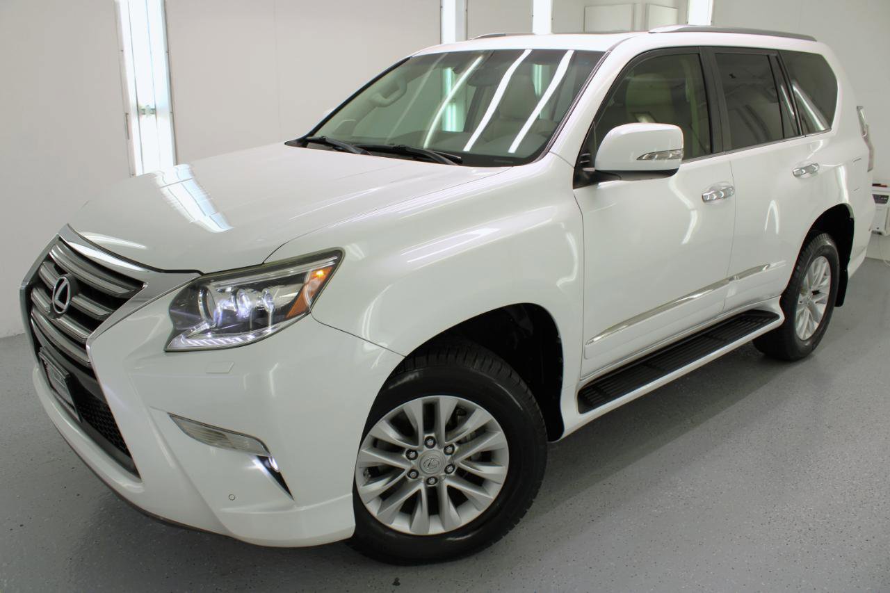 Used 2014 Lexus GX 460 w/ Premium Package AWD/4WD image 2