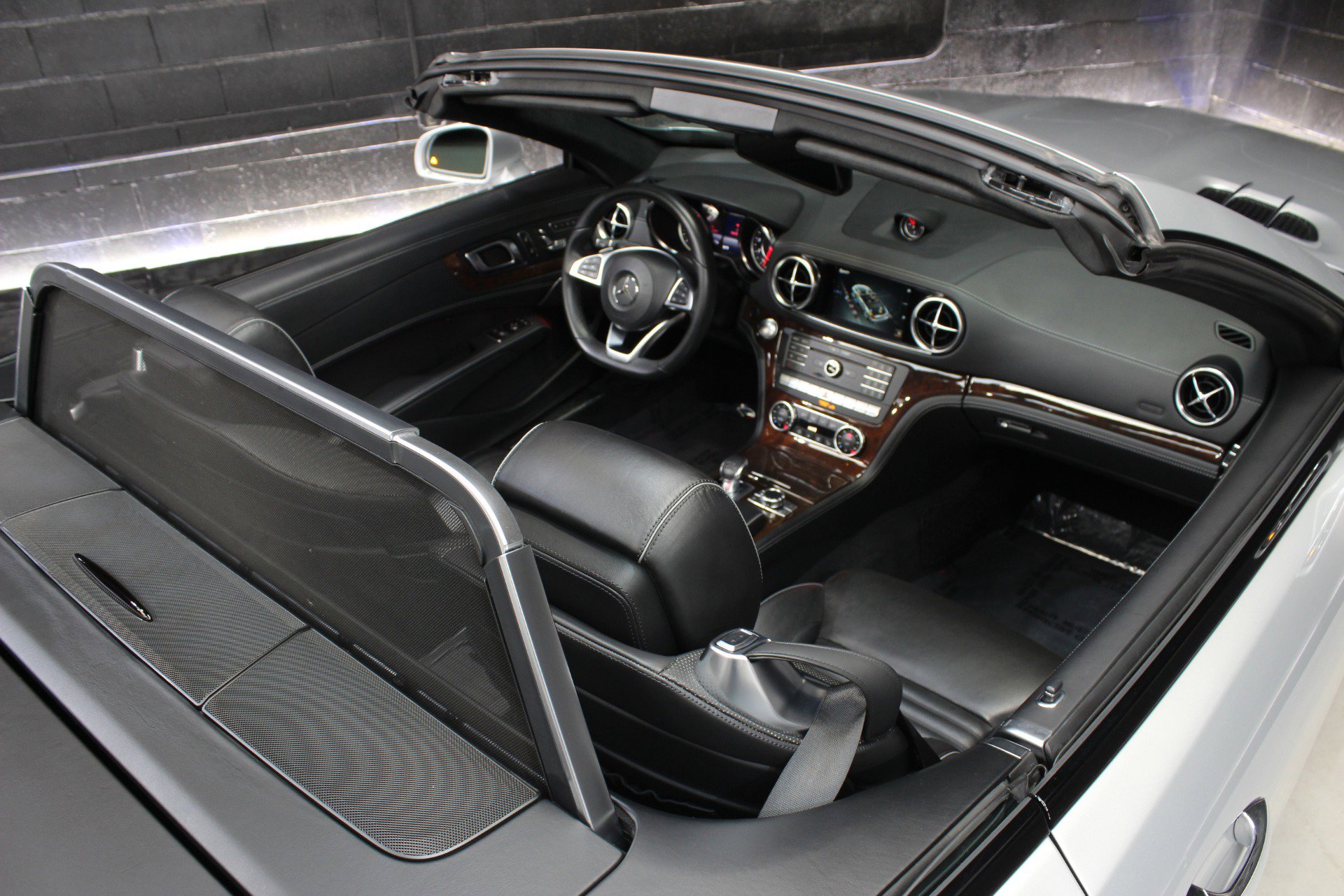 Used 2019 Mercedes-Benz SL 450 SL 450 Driver Assistance w/ Premium Package image 47