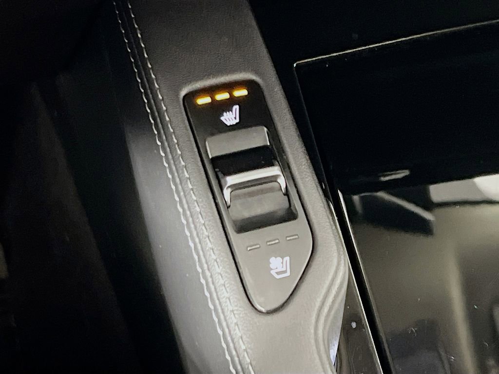 Used 2022 Kia Telluride EX image 20