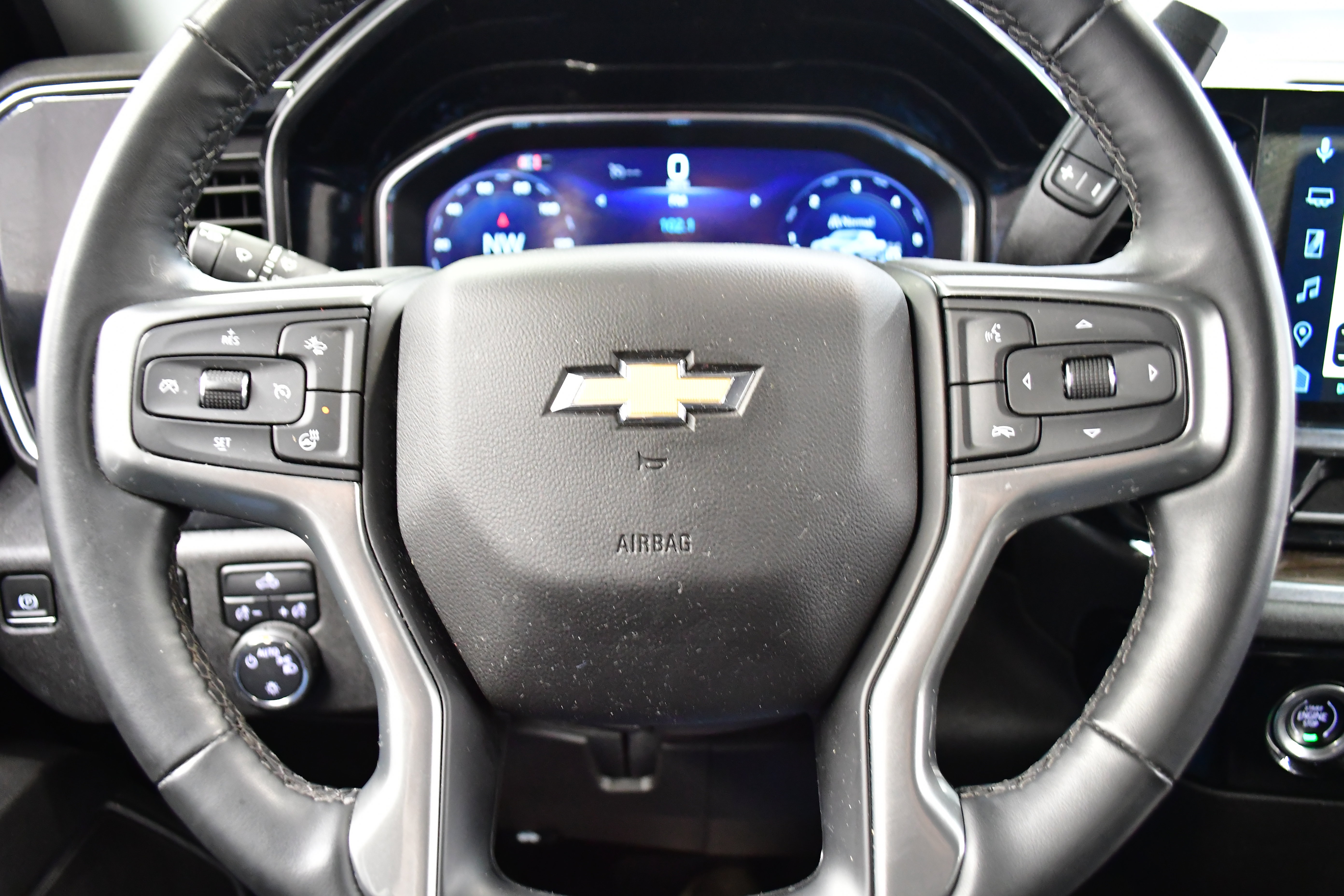 Used 2023 RAM 1500 Classic SLT w/ Trailer & Traction Group image 9