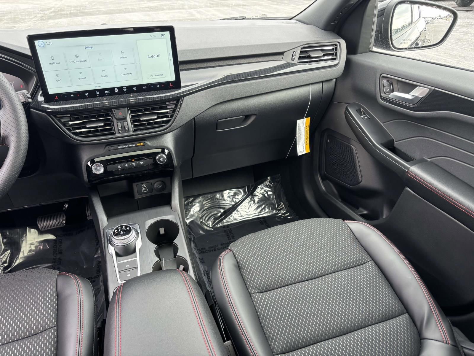 New 2026 Ford Escape ST-Line Select w/ Equipment Group 401A image 32