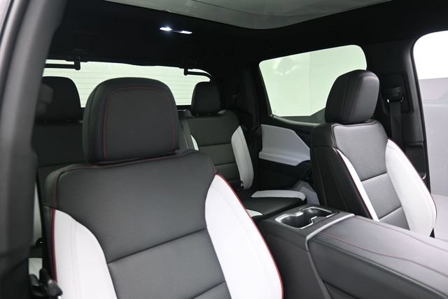 Used 2025 Chevrolet Silverado EV RST AWD/4WD image 23