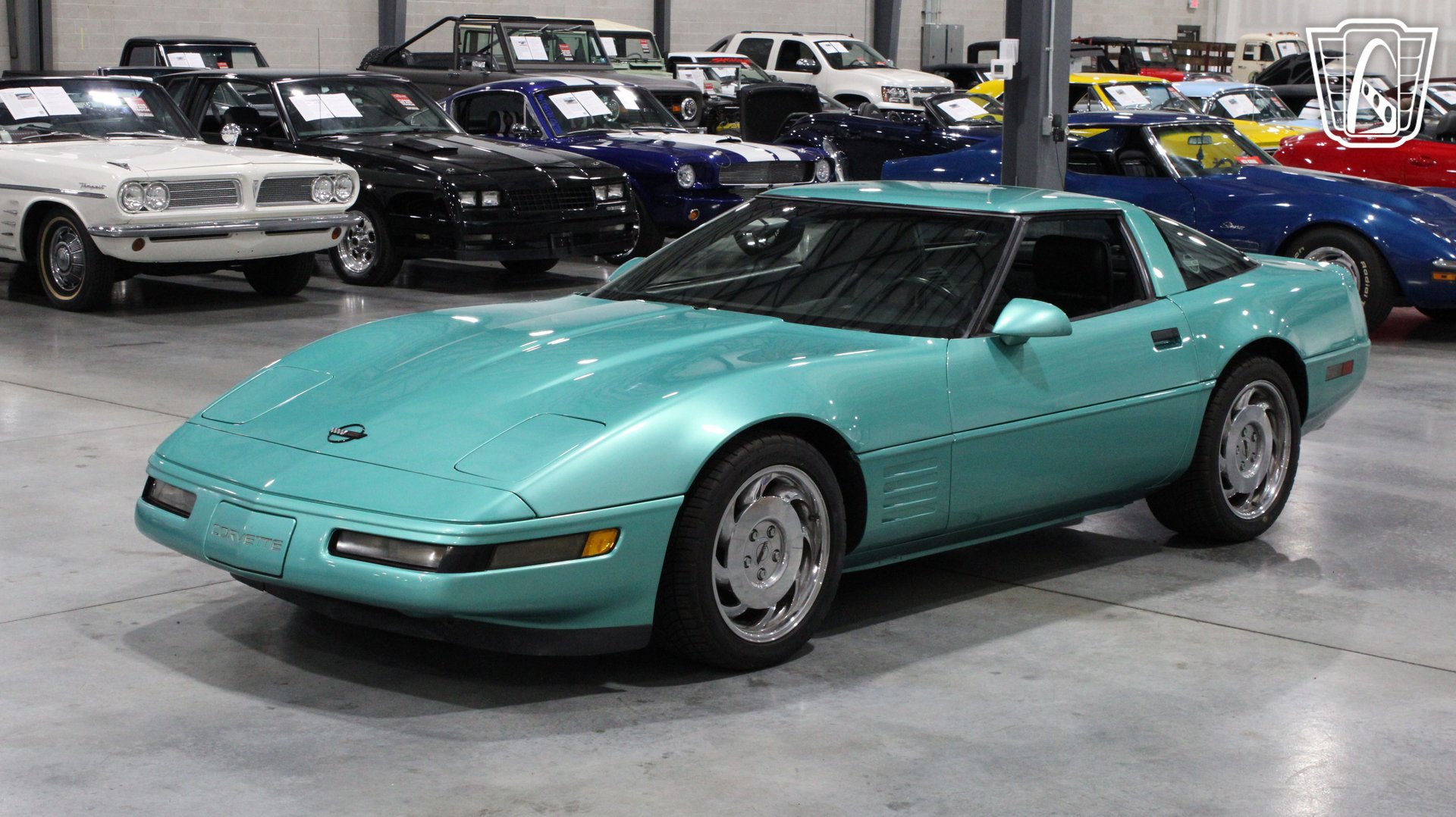 Used 1991 Chevrolet Corvette Coupe RWD image 2