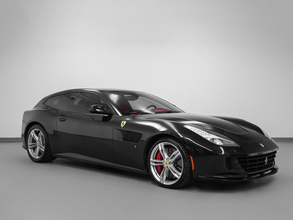 Certified 2018 Ferrari GTC4Lusso image 1