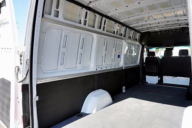 Used 2024 Mercedes-Benz Sprinter 2500 image 18