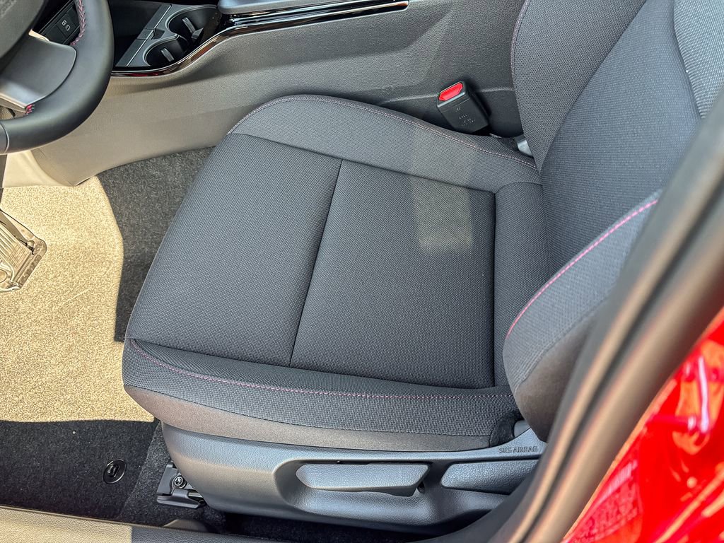 New 2026 Toyota Prius Plug-In Hybrid SE image 13