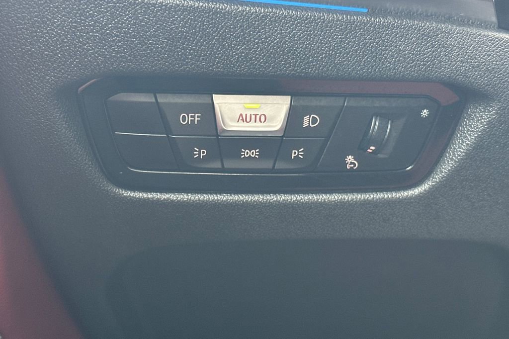 Used 2023 BMW i4 eDrive40 image 31