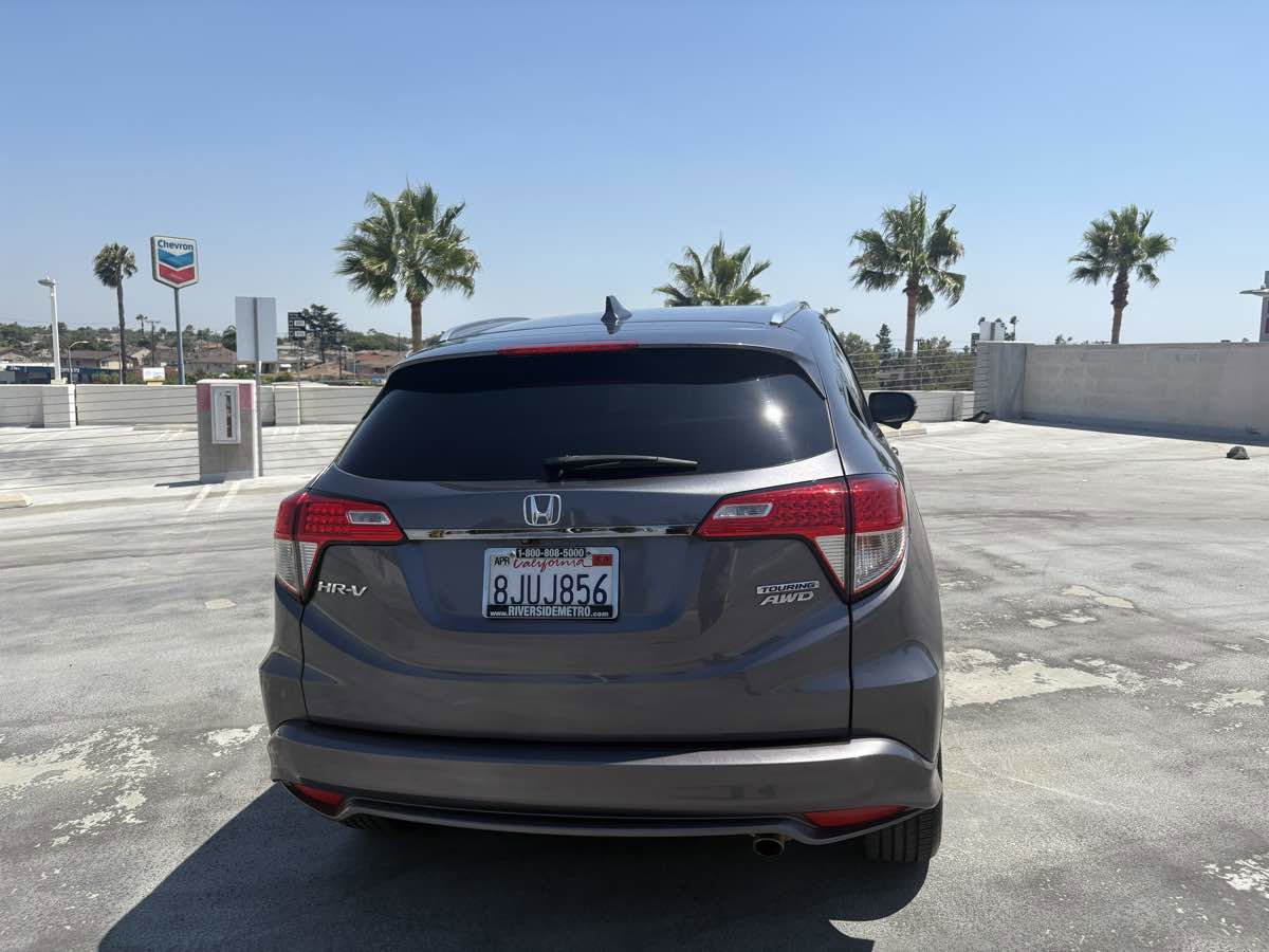 Used 2019 Honda HR-V Touring image 41