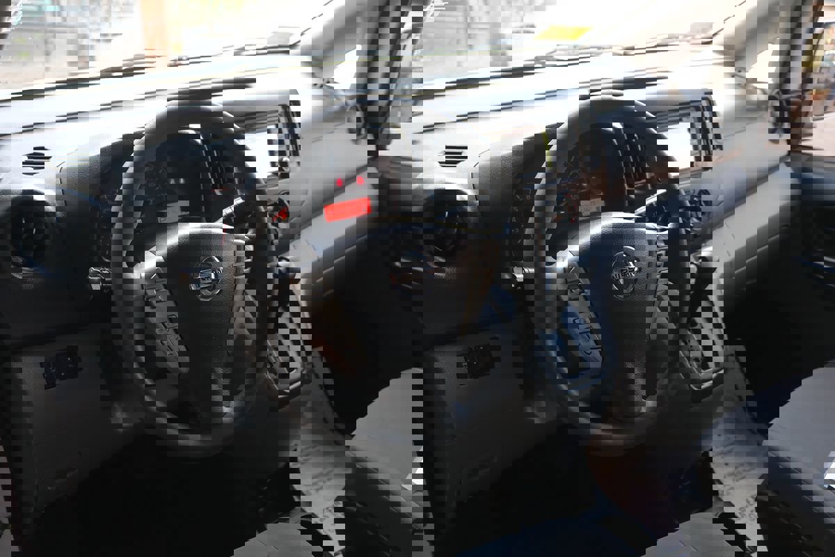 Used 2019 Nissan NV200 SV w/ Navigation Package image 37