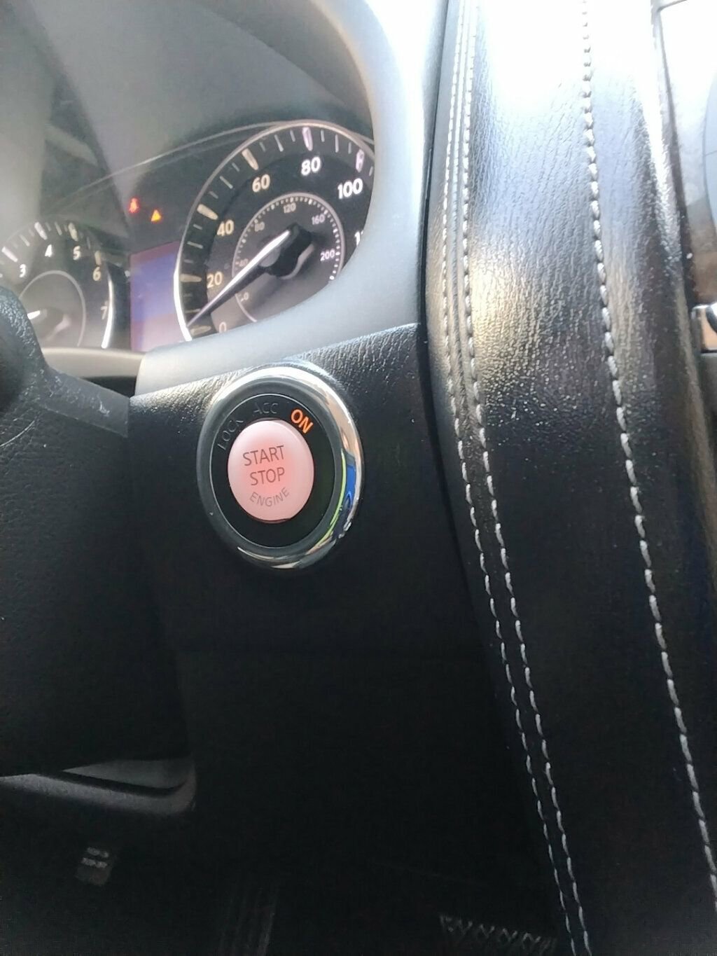 Used 2018 Nissan Armada SL image 31