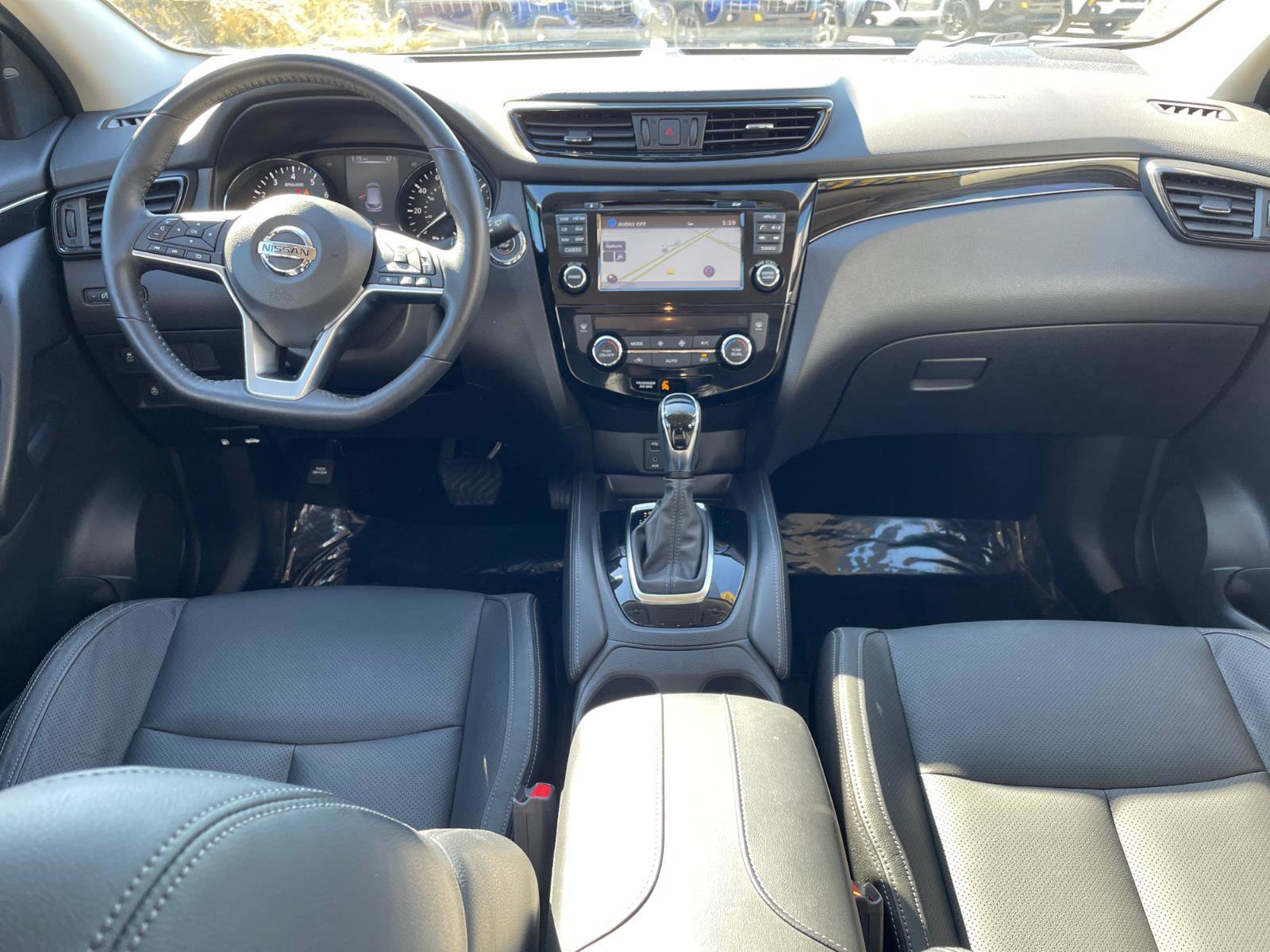Used 2018 Nissan Rogue Sport SL image 26