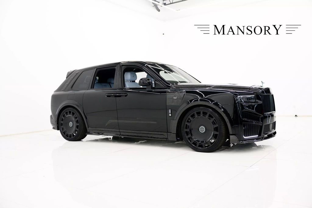 Used 2025 Rolls-Royce Cullinan AWD/4WD image 1