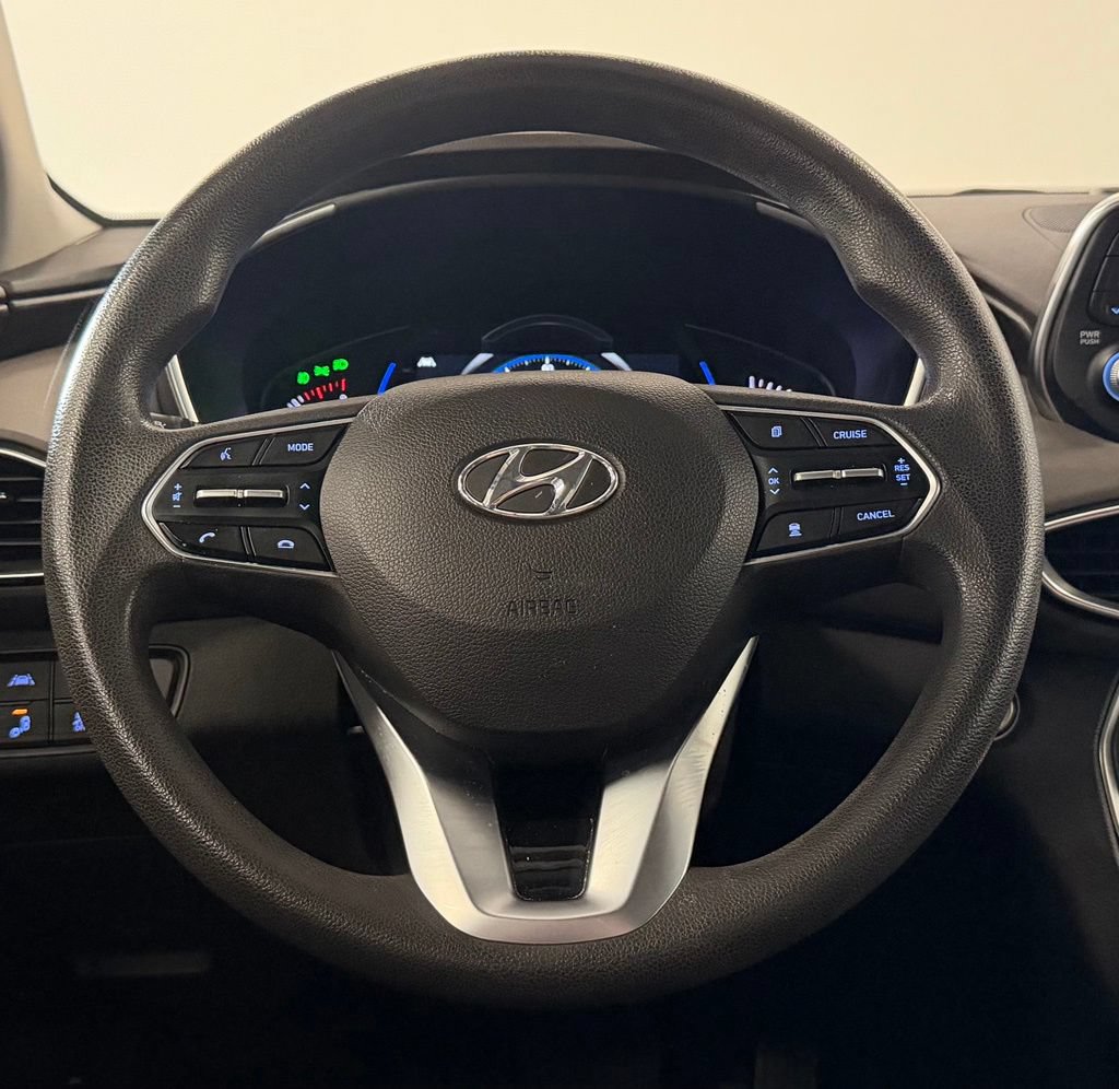 Used 2019 Hyundai Santa Fe SEL AWD/4WD image 16
