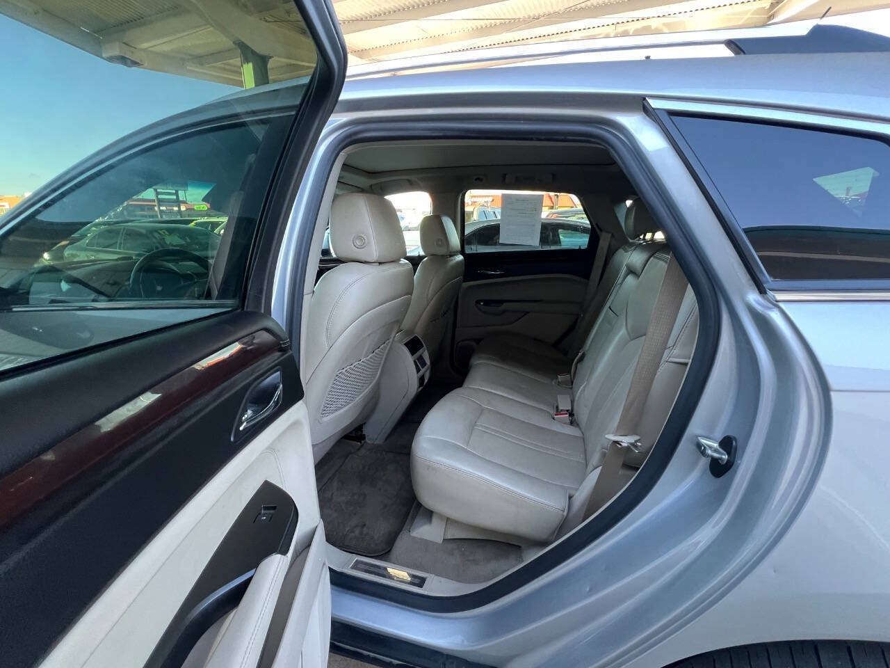 Used 2012 Cadillac SRX Luxury AWD/4WD image 14
