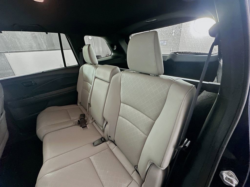 Used 2022 Honda Passport Elite image 25