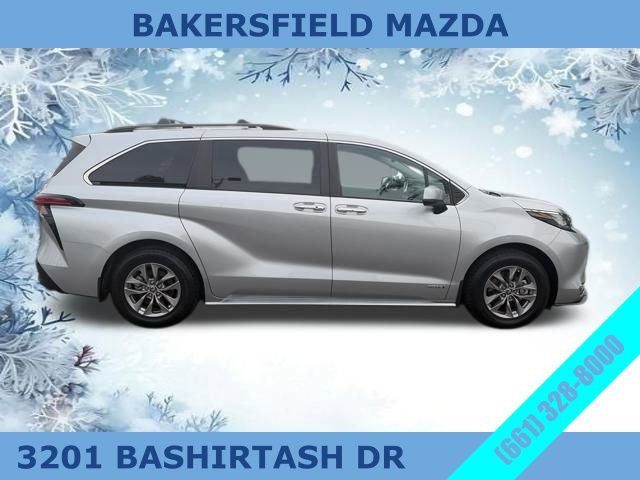 Used 2021 Toyota Sienna XLE image 6