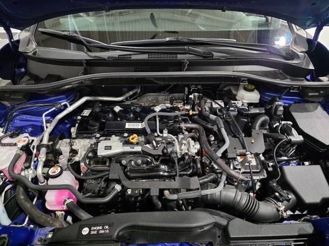 Used 2024 Toyota Corolla Cross AWD Hybrid w/ Moonroof Package image 26