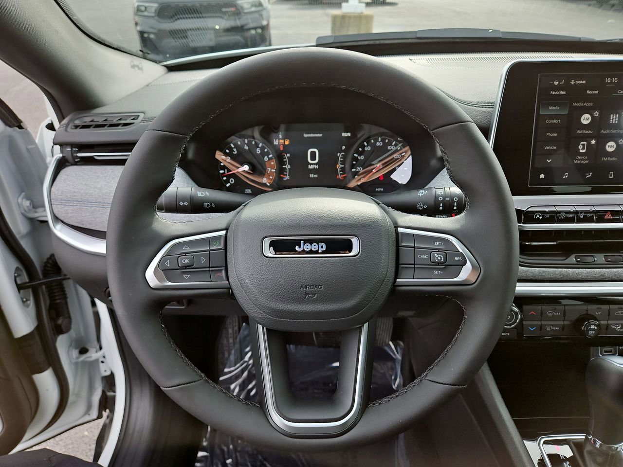 New 2026 Jeep Compass Latitude image 18