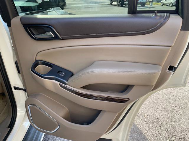 Used 2015 GMC Yukon SLT w/ Open Road Package AWD/4WD image 28