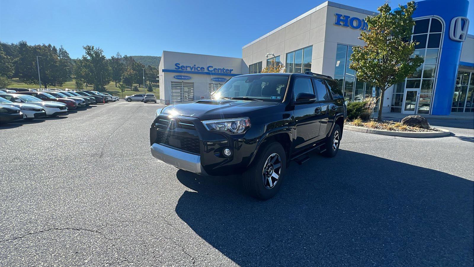 Used 2023 Toyota 4Runner TRD Off-Road Premium w/ Off Road Premium Plus Package image 9