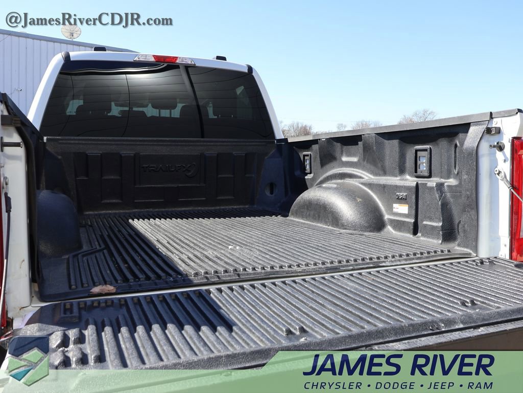 Used 2025 Ford F250 XLT image 15
