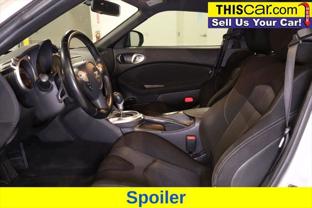 Used 2016 Nissan 370Z w/ Sport Package image 17