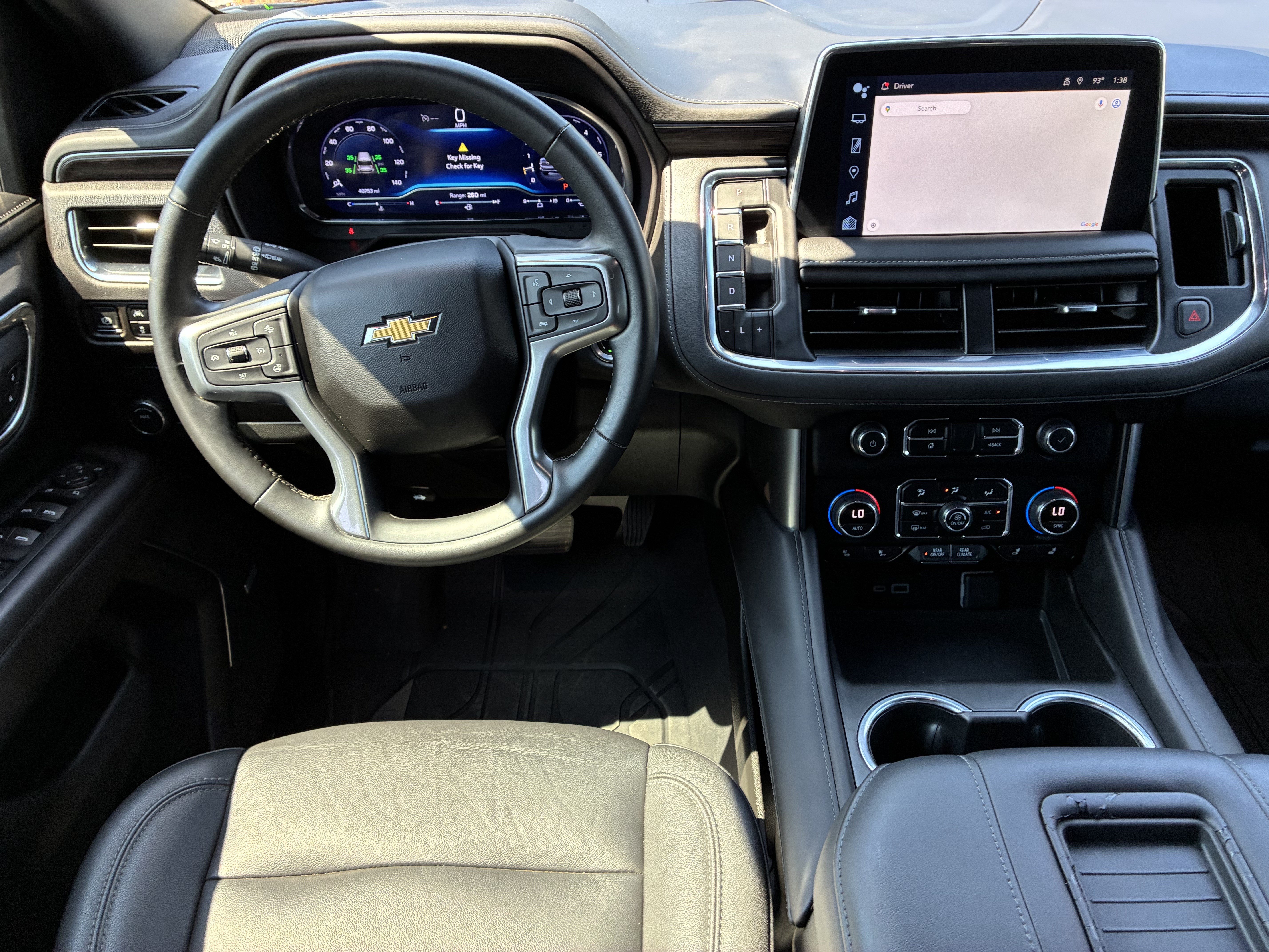 Used 2024 Chevrolet Tahoe LT w/ Luxury Package RWD image 21