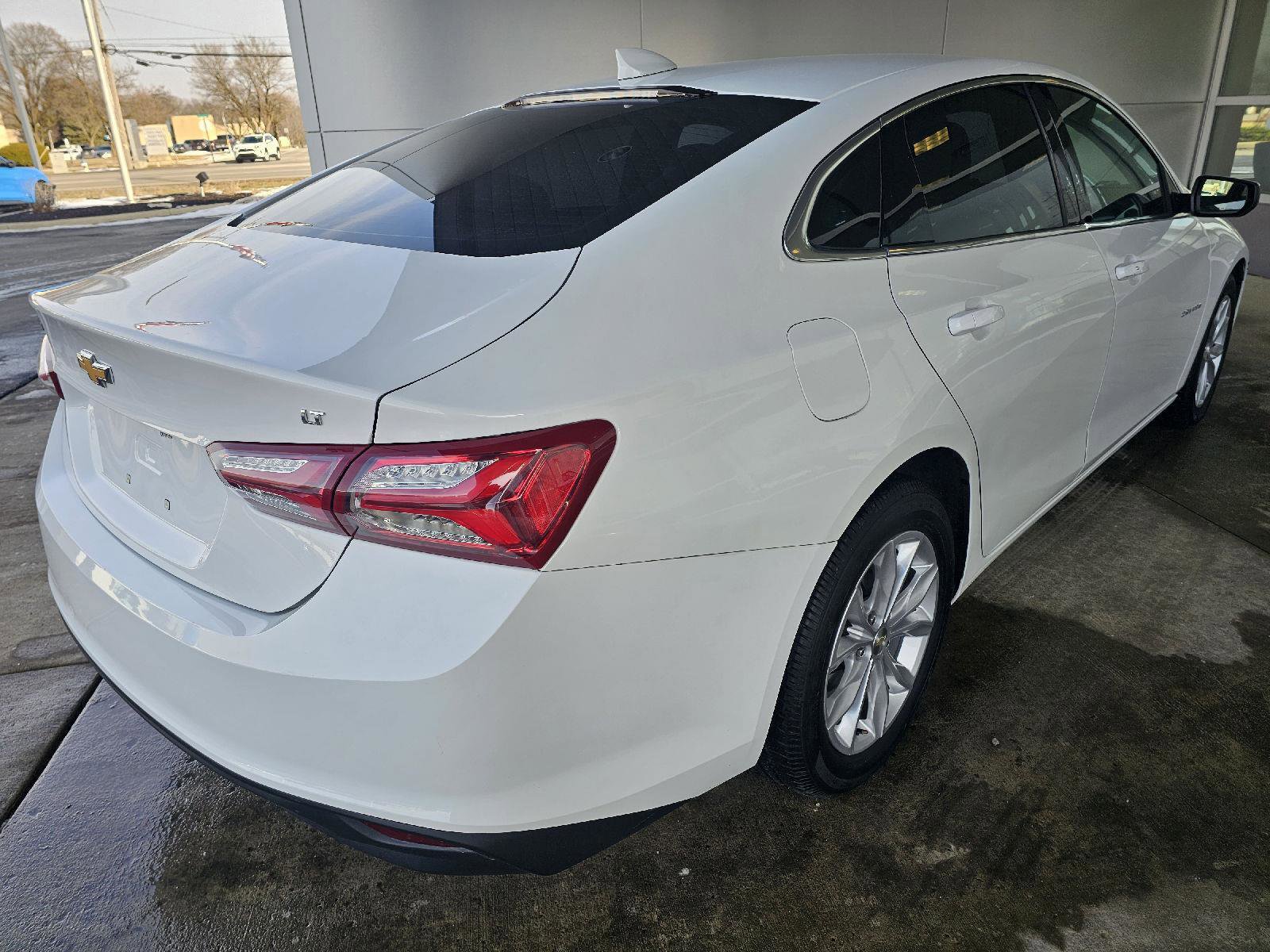 Used 2022 Chevrolet Malibu LT image 5
