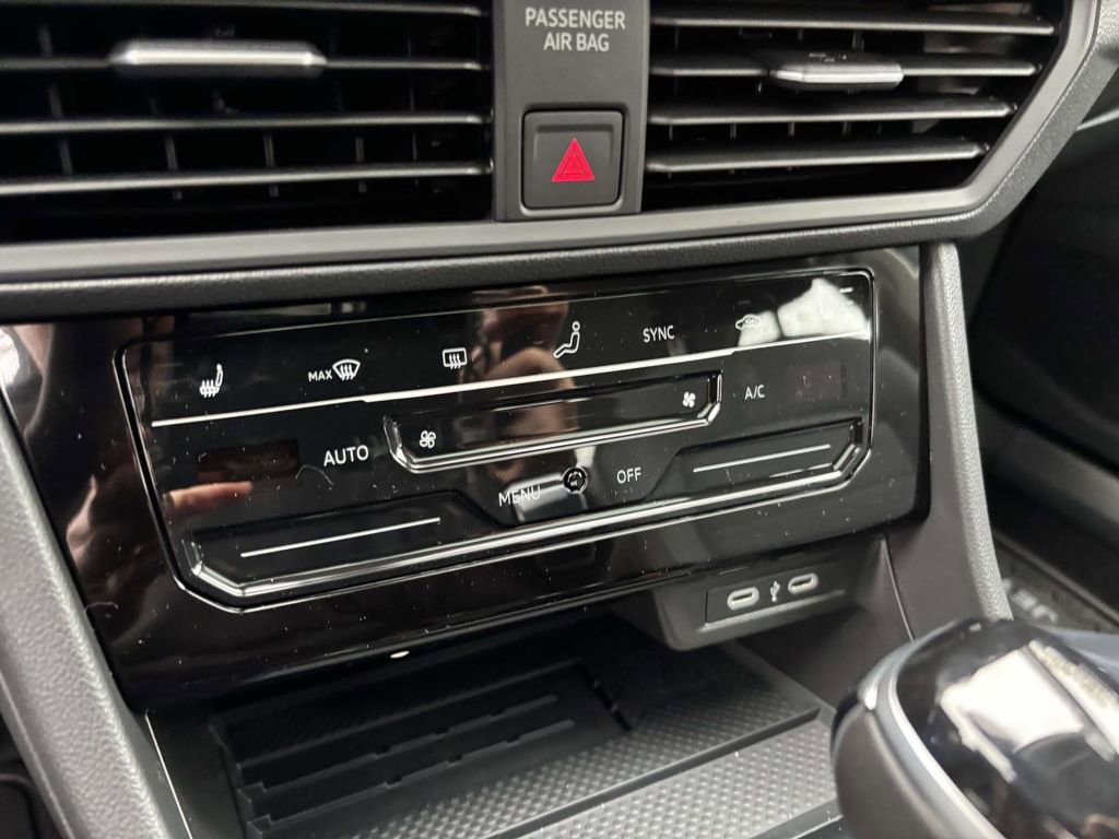 New 2026 Volkswagen Jetta SE image 22