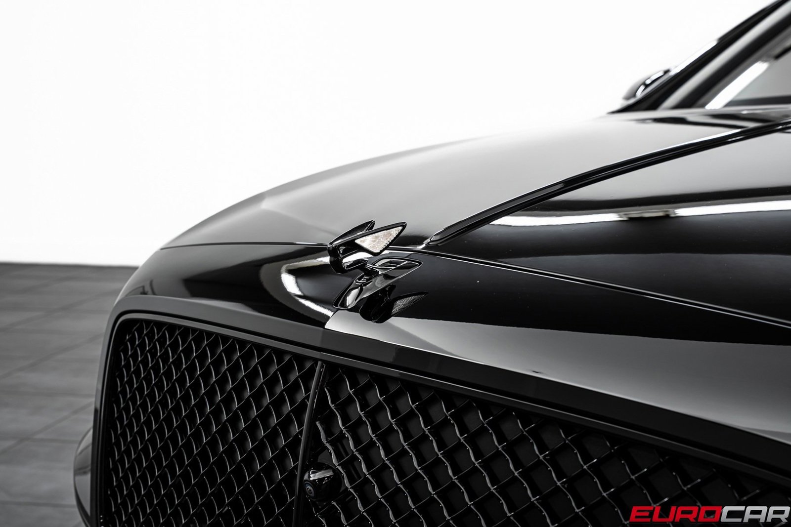 Used 2024 Bentley Flying Spur W12 image 9