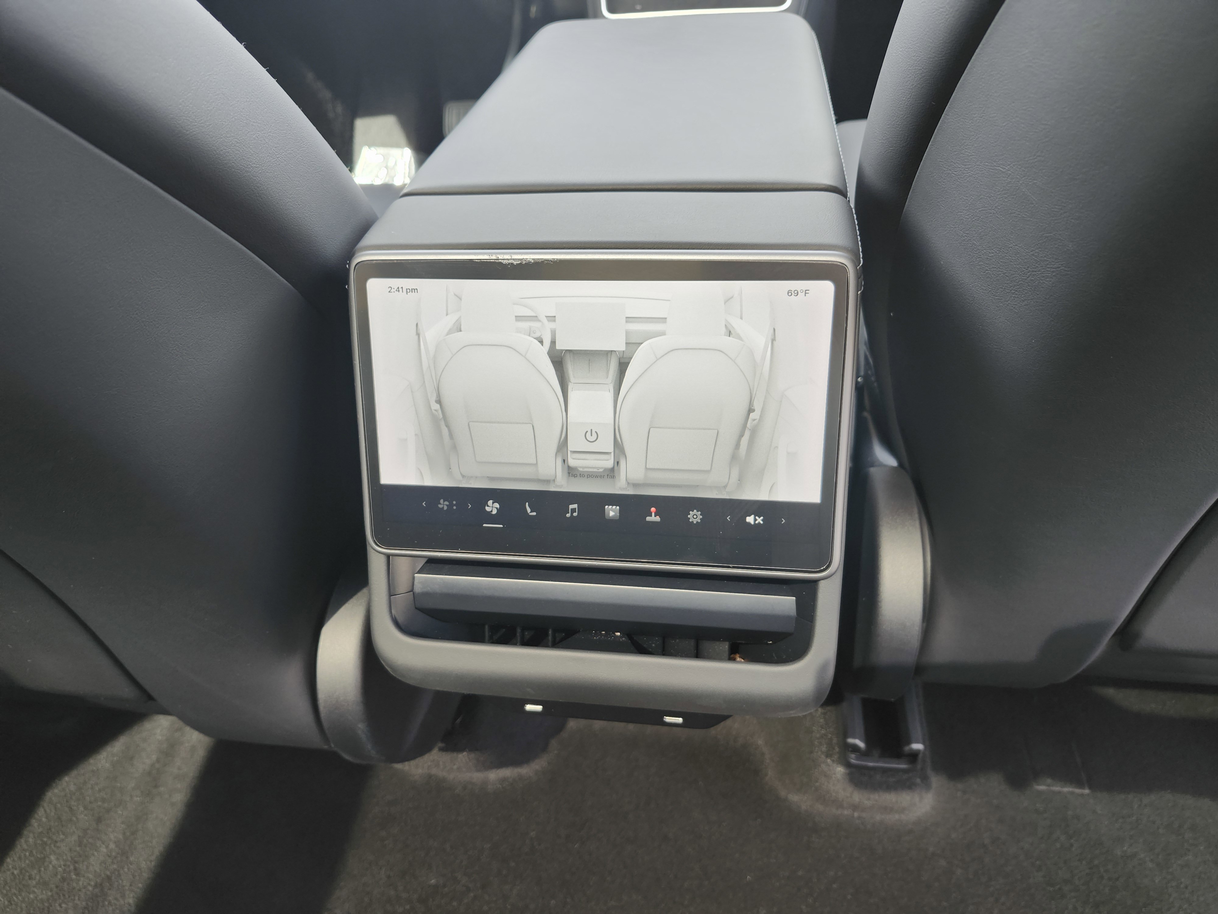 Used 2026 Tesla Model Y AWD image 21