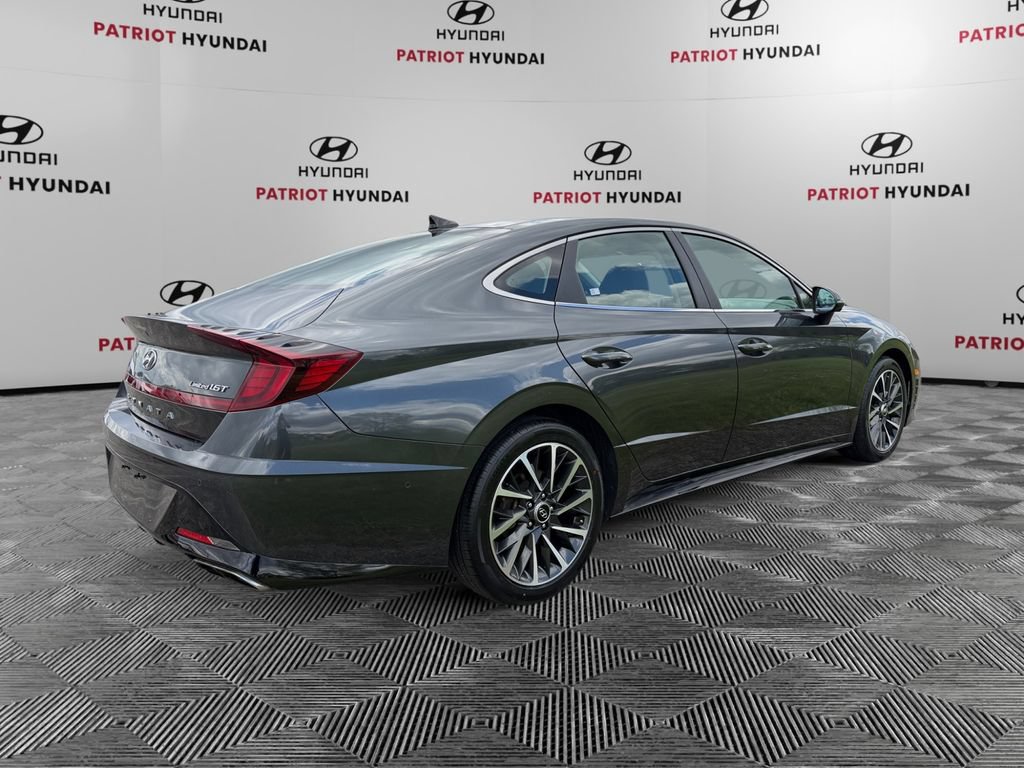 Certified 2023 Hyundai Sonata Limited w/ Cargo Package FWD image 3