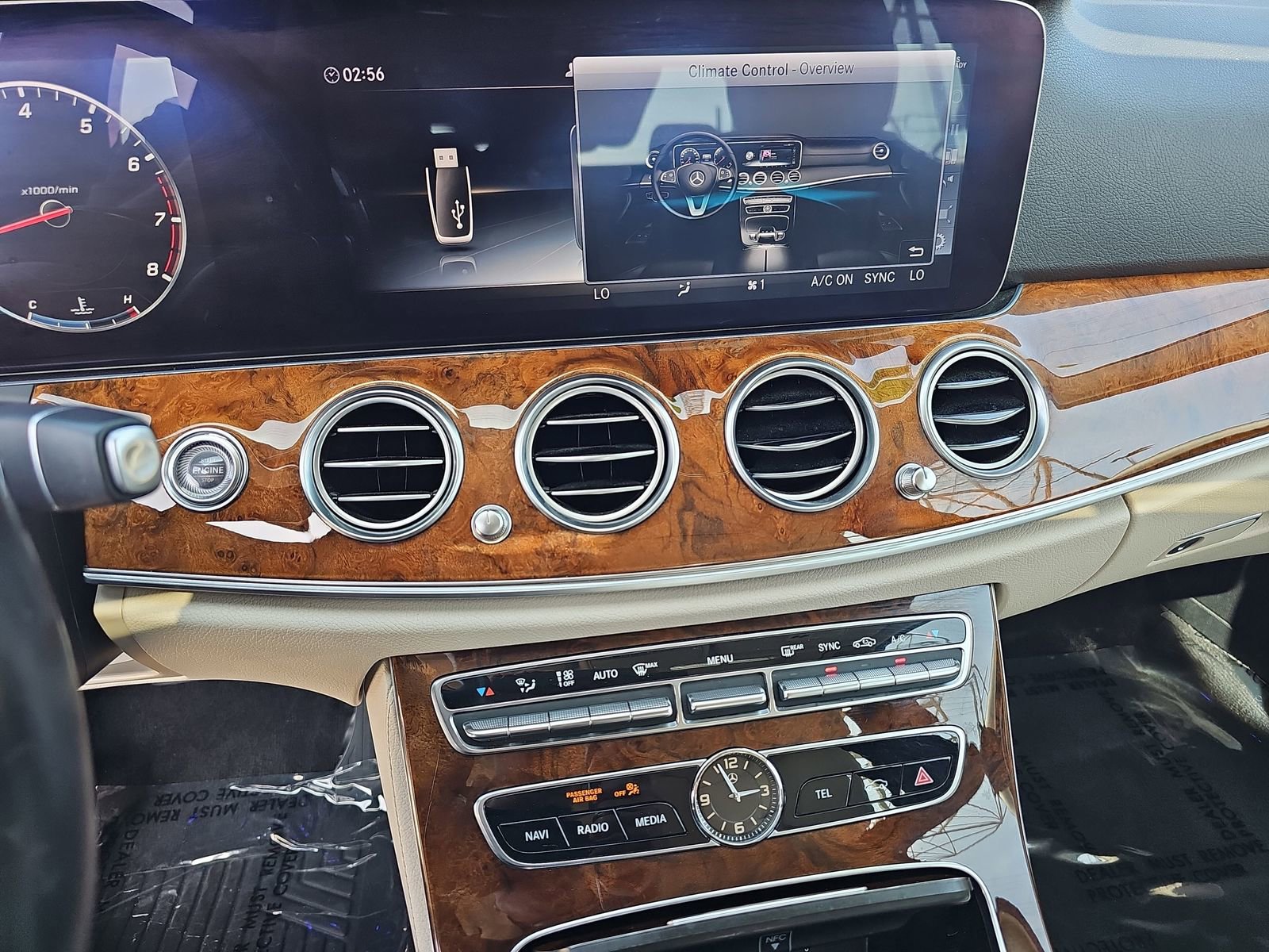 Used 2020 Mercedes-Benz E 350 Sedan image 30