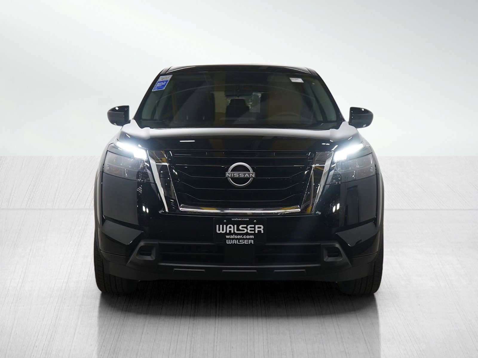 Used 2024 Nissan Pathfinder S image 8