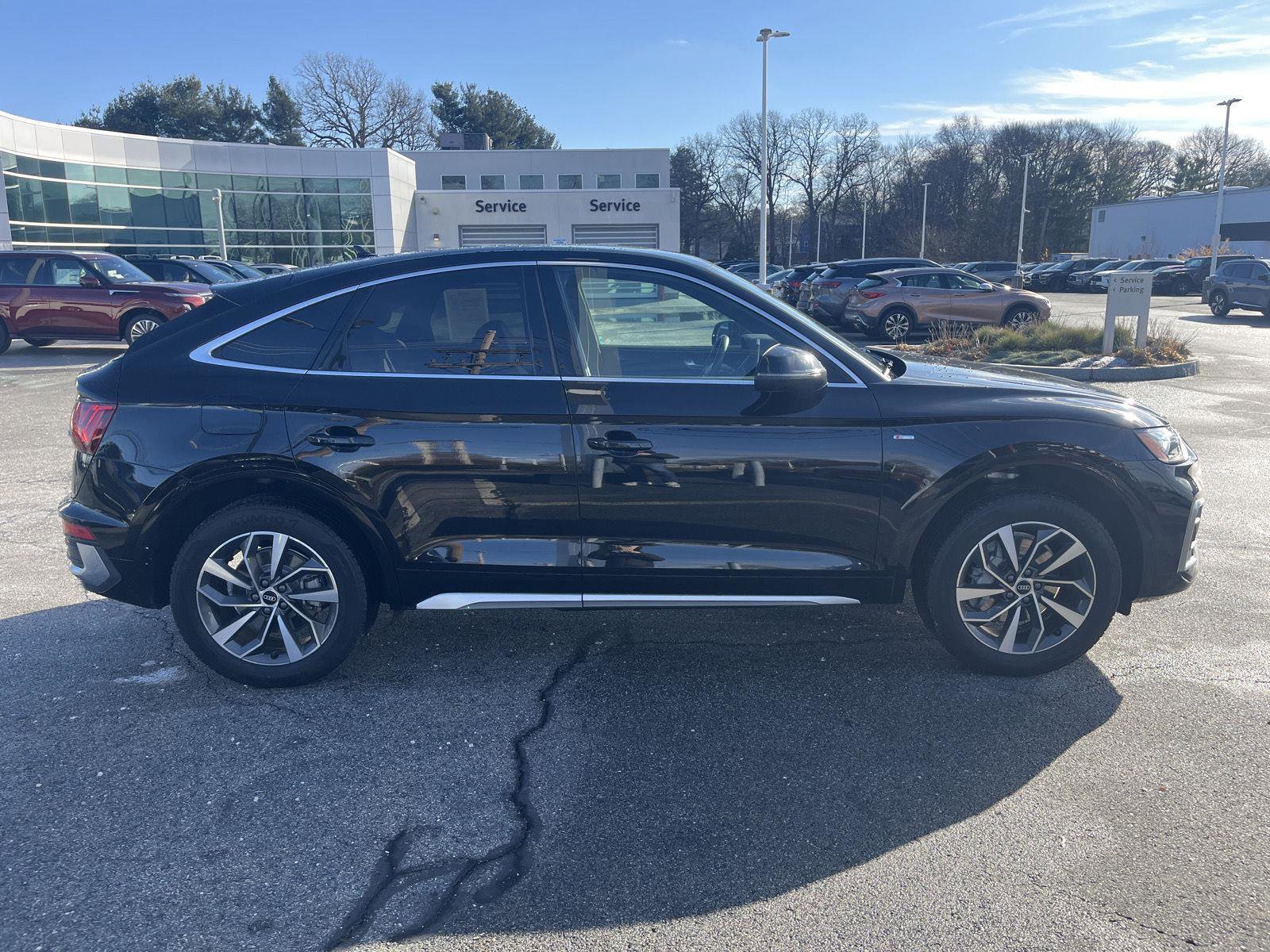 Used 2022 Audi Q5 2.0T Premium image 2