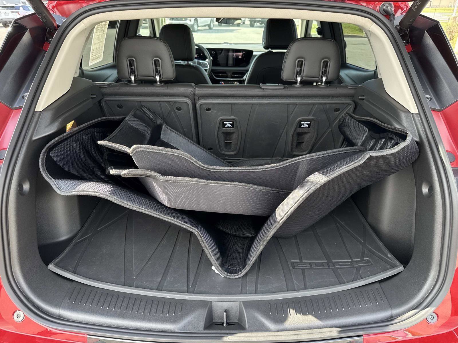 Used 2026 Buick Encore GX Sport Touring w/ Black Roof Package image 21