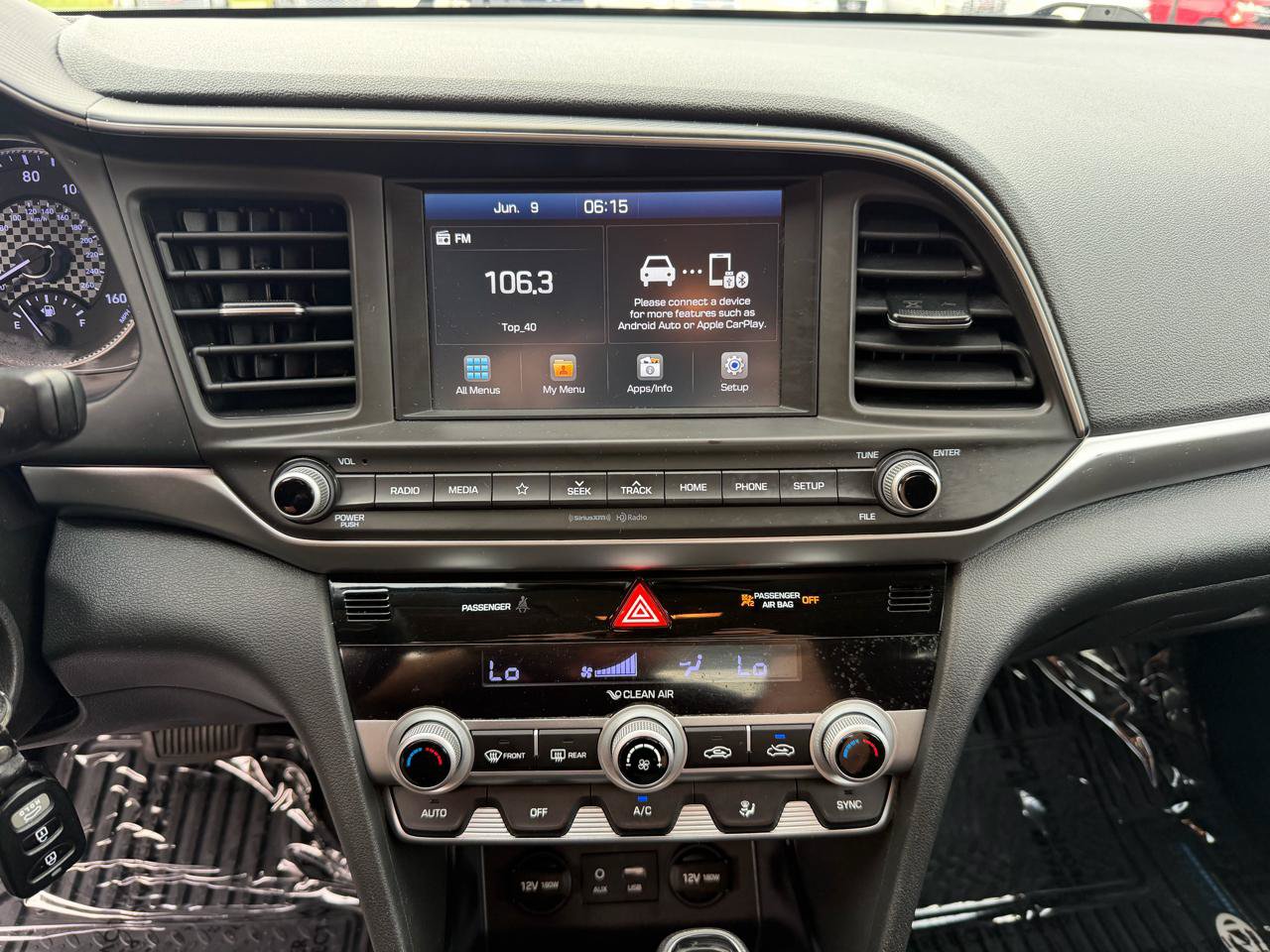 Used 2020 Hyundai Elantra SEL w/ Cargo Package (C1) FWD image 27