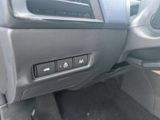 New 2026 Nissan Sentra SL w/ Floor Mat Package FWD image 17