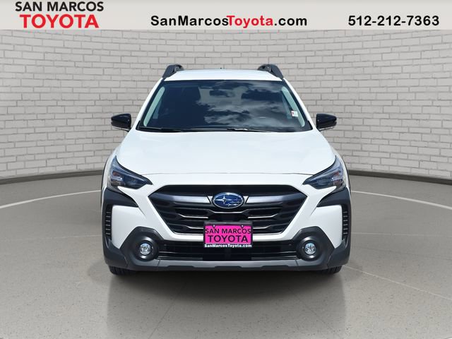 Used 2025 Subaru Outback Premium w/ Popular Package #1A image 2
