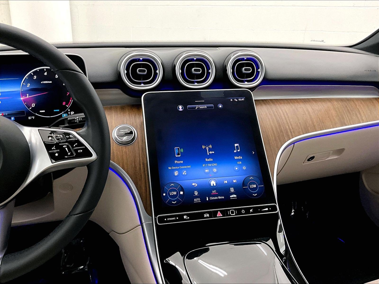 Certified 2023 Mercedes-Benz C 300 Sedan image 5
