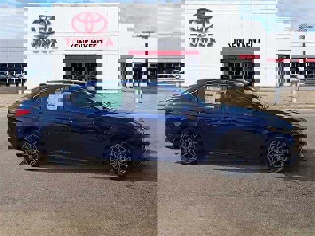 New 2026 Toyota Camry SE image 2