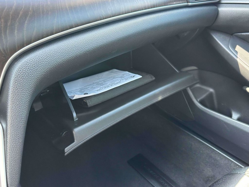 Certified 2019 Honda Accord EX image 30