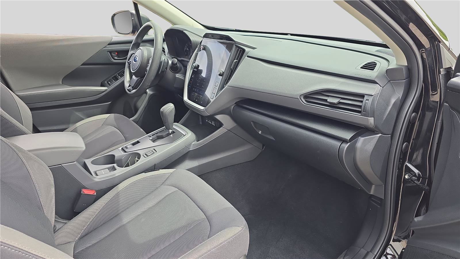 Used 2025 Subaru Crosstrek 2.5i Premium AWD/4WD image 16