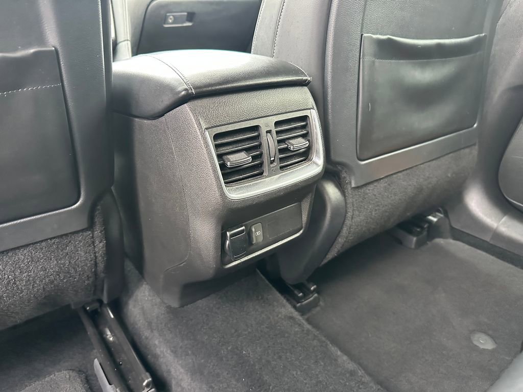 Used 2021 INFINITI QX50 Luxe w/ Appearance Package image 57