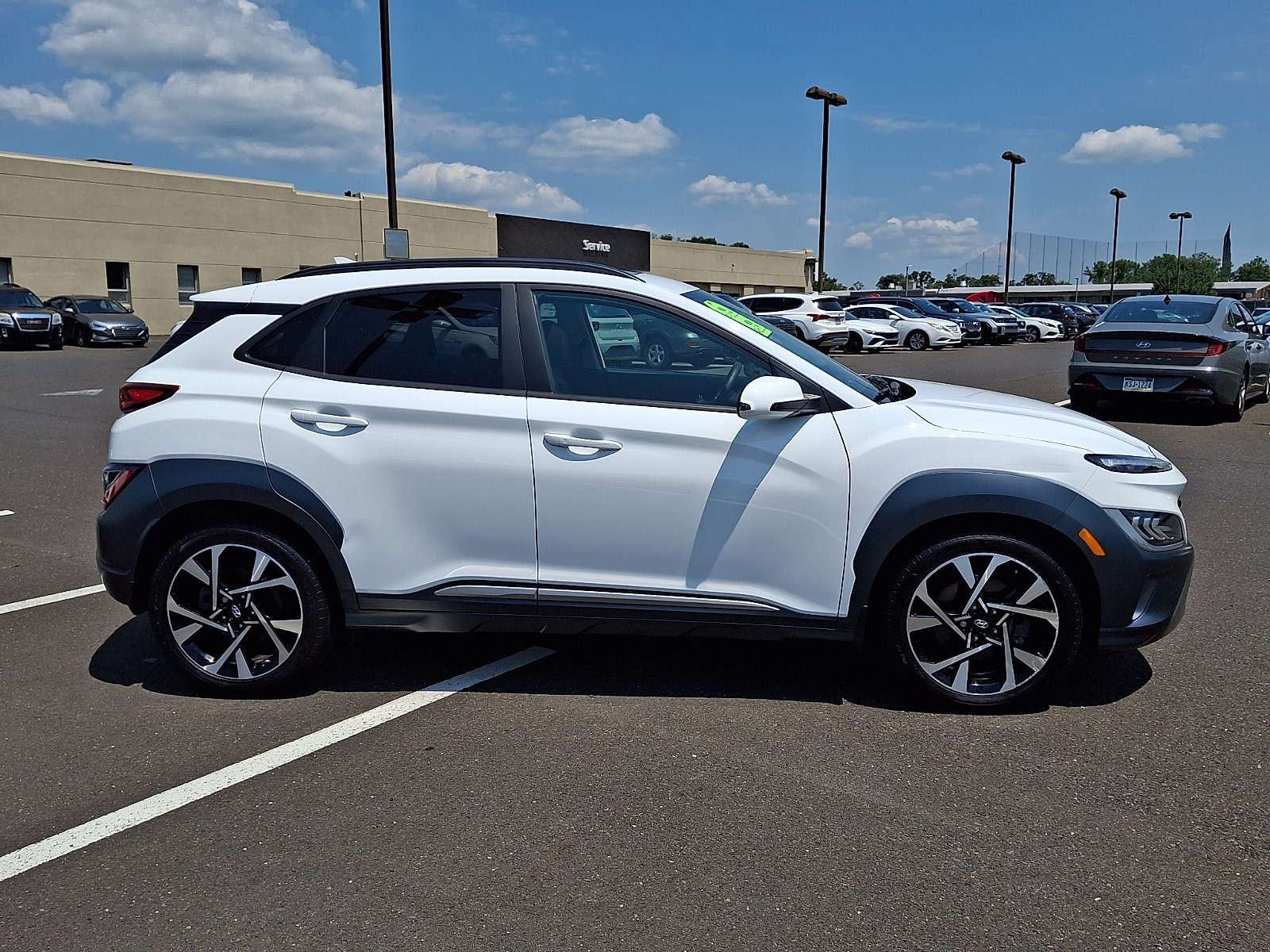 Certified 2023 Hyundai Kona Limited AWD/4WD image 7