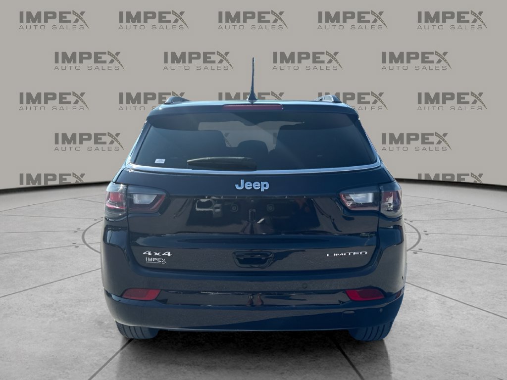 Used 2024 Jeep Compass Limited w/ Elite Group AWD/4WD image 4