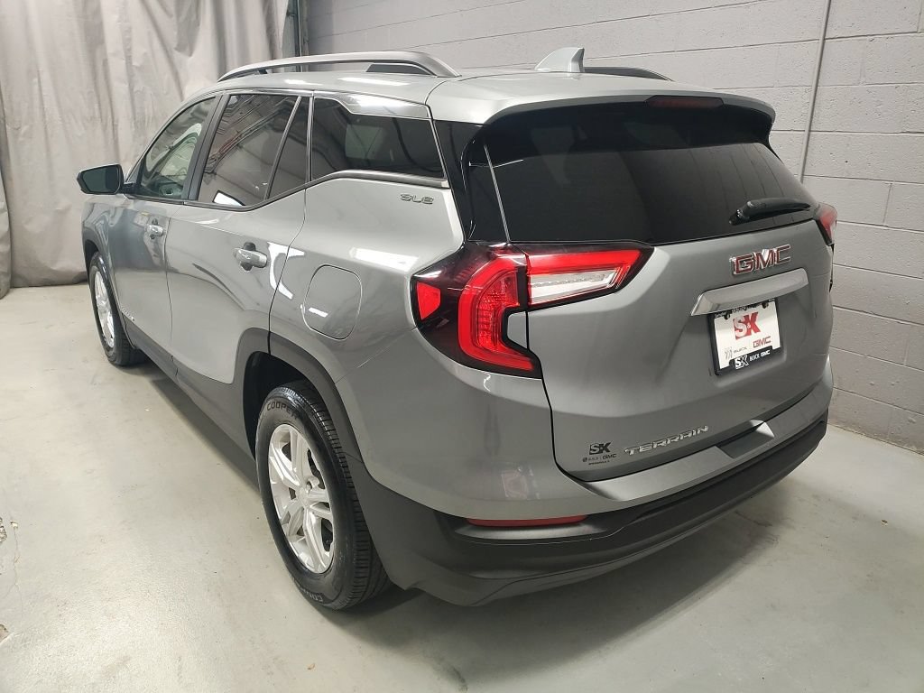 Used 2023 GMC Terrain SLE w/ Driver Convenience Package FWD image 20