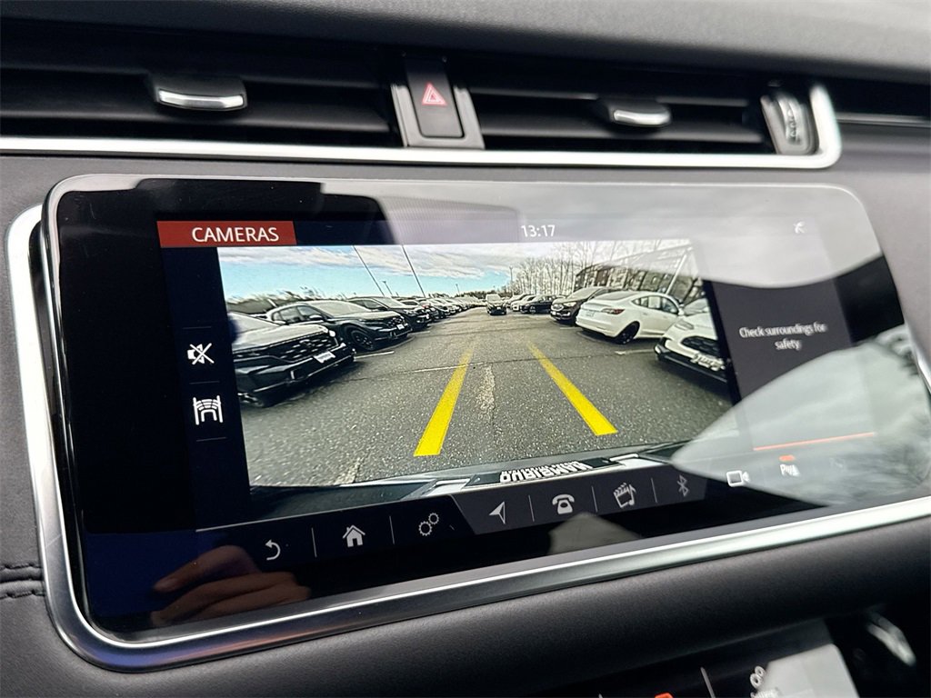 Used 2020 Land Rover Range Rover Evoque SE image 23