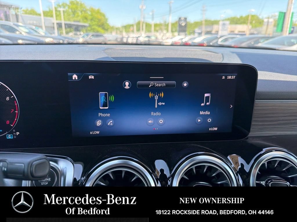 New 2026 Mercedes-Benz GLB 250 4MATIC image 14