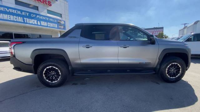 New 2026 Chevrolet Silverado EV Trail Boss image 9